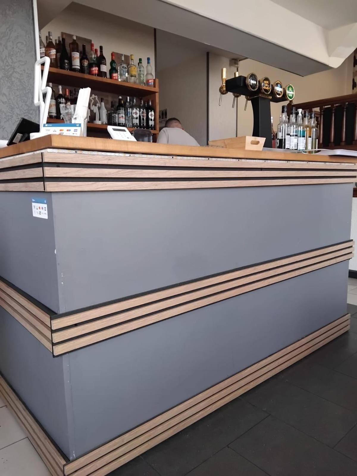 Hotel Victoire, Poitiers Gare Екстериор снимка
