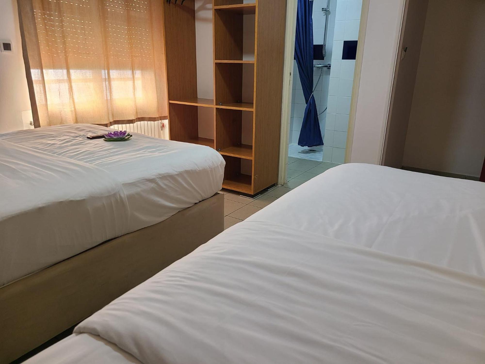 Hotel Victoire, Poitiers Gare Екстериор снимка